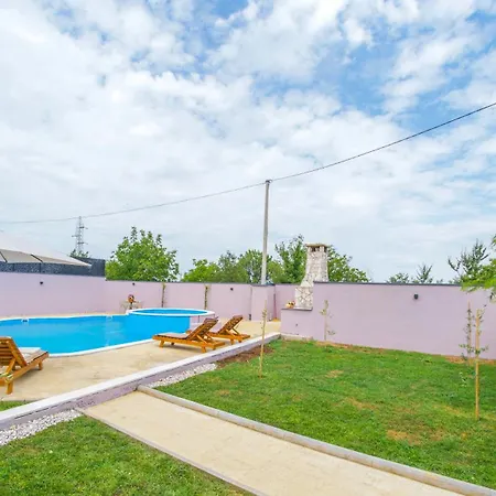 Bali Oasis Grand Wellness Casa de Férias Stolac